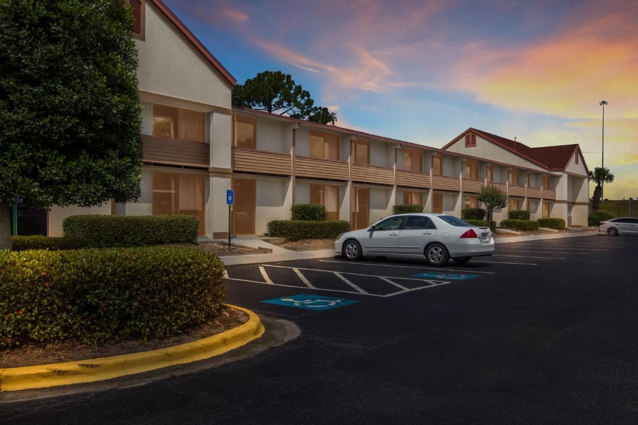 Red Roof Inn & Suites Brunswick I-95 Zewnętrze zdjęcie