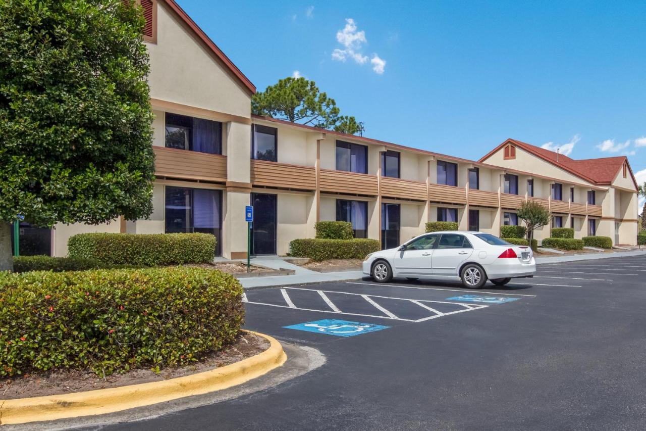 Red Roof Inn & Suites Brunswick I-95 Zewnętrze zdjęcie