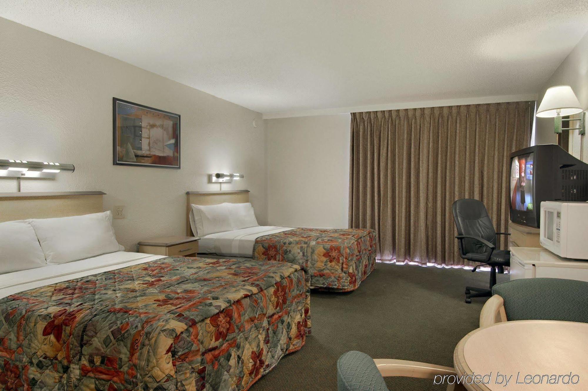 Red Roof Inn & Suites Brunswick I-95 Zewnętrze zdjęcie