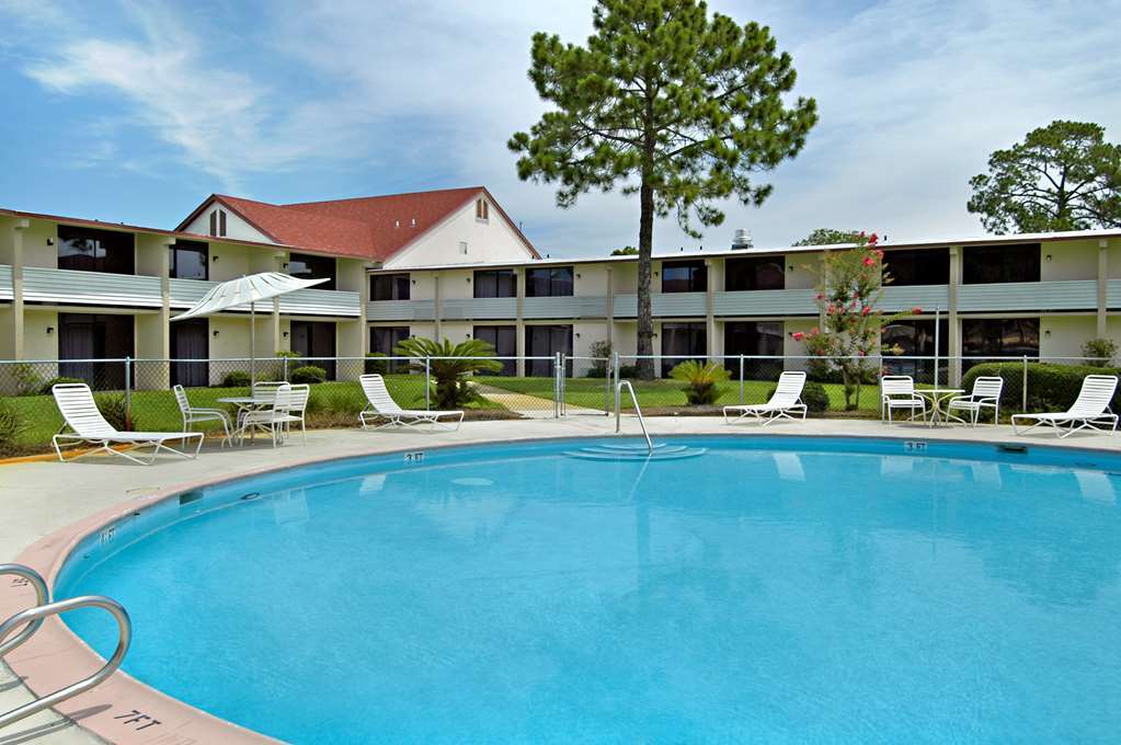 Red Roof Inn & Suites Brunswick I-95 Udogodnienia zdjęcie